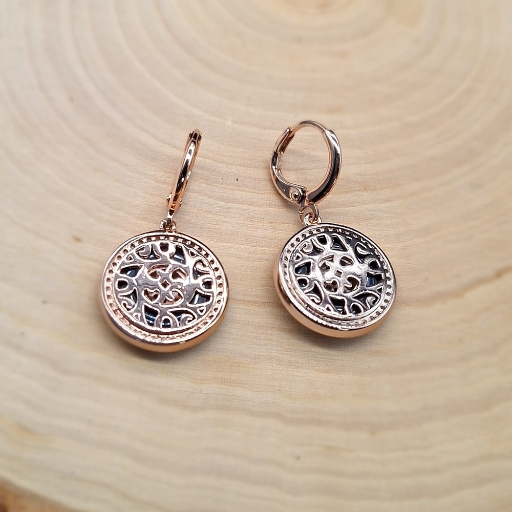 Luxe Gold-Plated Pavé Circle Drop Earrings - Picture 7 of 7